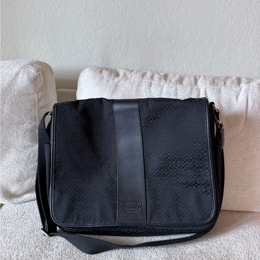 Rare Vintage Coach Black Hudson Unisex Messenger Bag